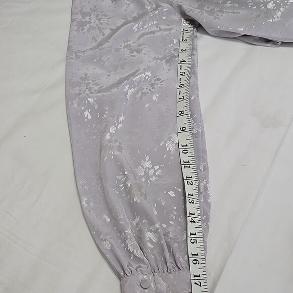 Lloyd Williams Vintage Gray Blouse 10 - Picture 7 of 7